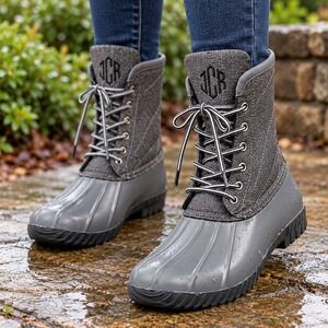 Marleylilly Womens Gray Quilted Duck Boots Monogram JCR Size 9 Ankle Rain Boots